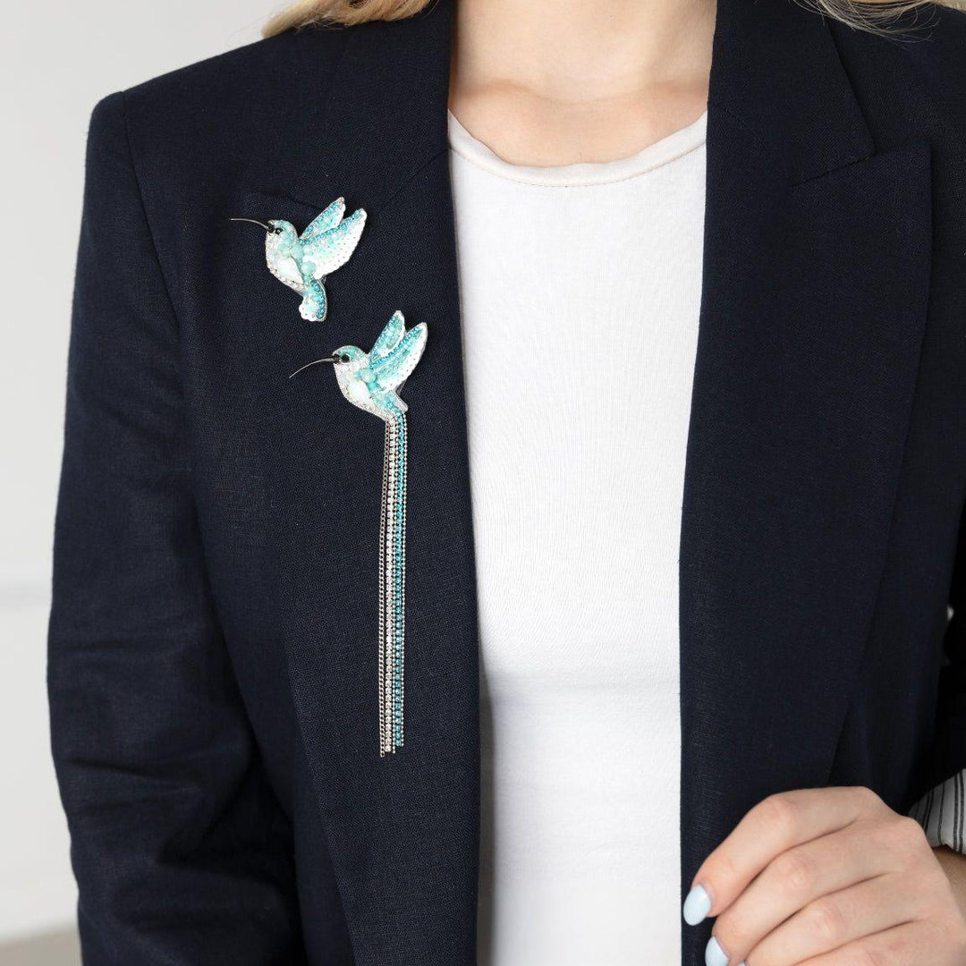 Hummingbird chain brooch