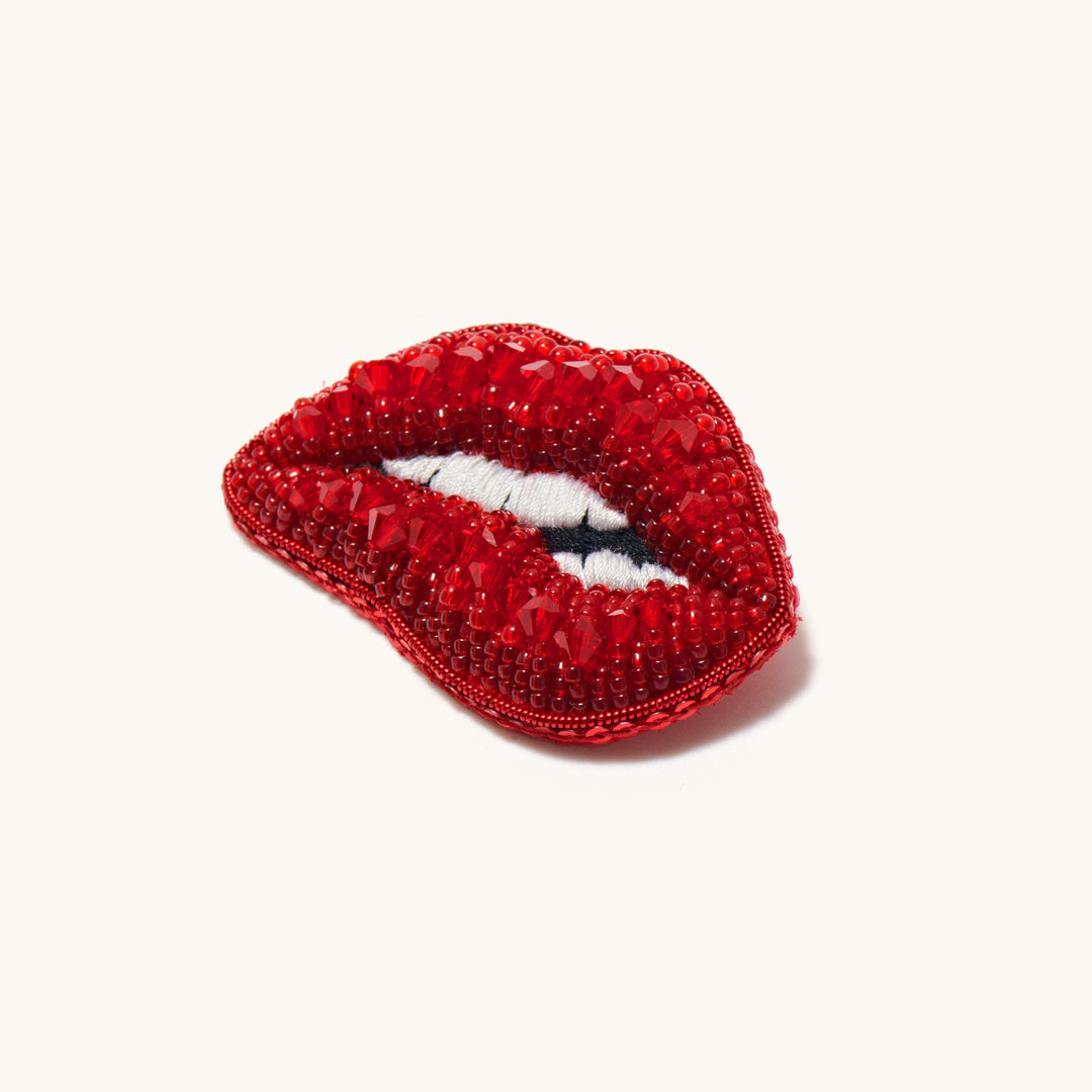 Lips Brooch